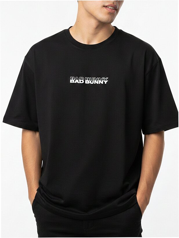 modelo bad bunny delantero_1 Remera oversize Bad bunny