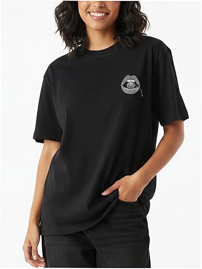 modelo lana del rey delantero_1 Remera oversize Lana del rey